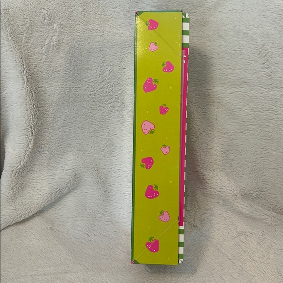 Mattel Barbie Strawberry Sorbet Doll - Picture 9 of 9